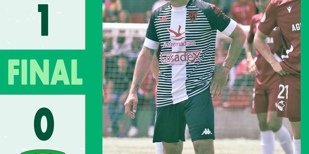El CF Villanovense cae ante el Club Deportivo Ursaria en el último partido de la temporada