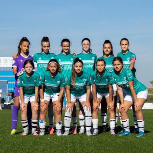 El Infantil A del CF Villanovense Femenino se proclama campeón de Extremadura tras vencer con contundencia al CDB Femenino