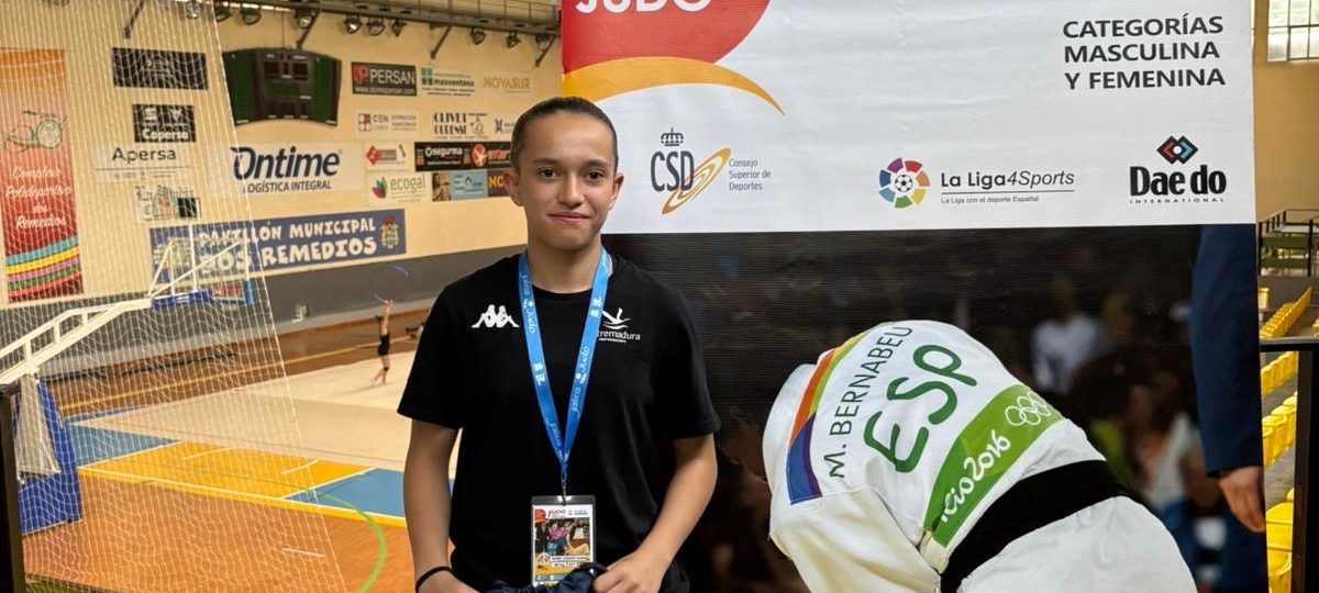 Andrea Núñez brilla en la Copa de España Junior de Ourense con un quinto puesto en -48 kg
