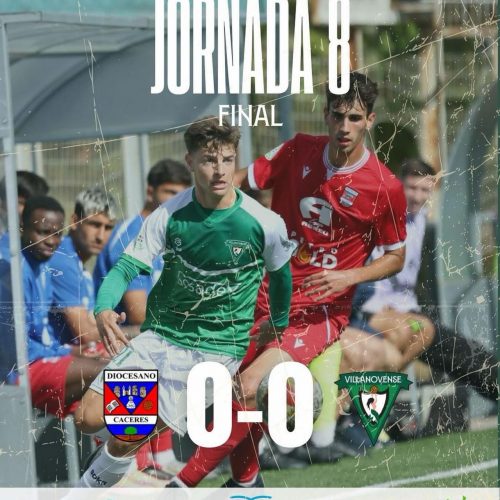 El Villanovense suma un valioso empate sin goles ante el Diocesano en Cáceres