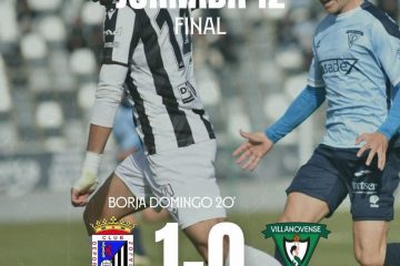 El Villanovense cae por la mínima ante el CD Badajoz y se aleja de la zona alta